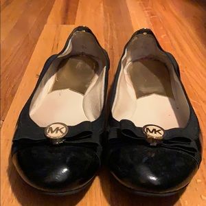 Michael kors flats with bow